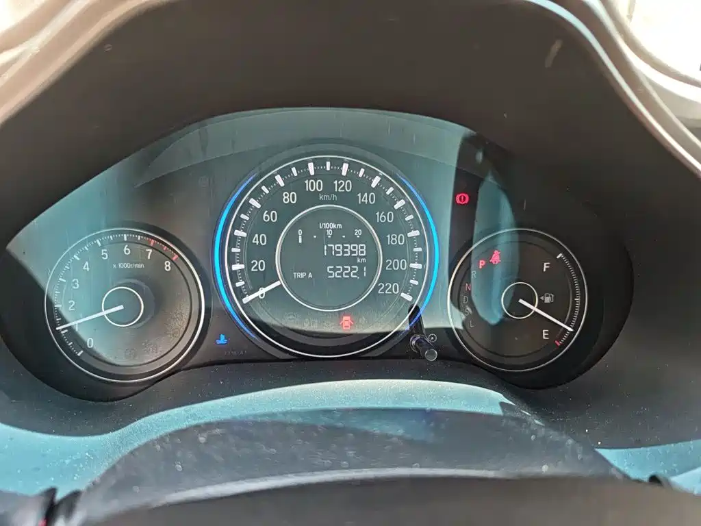 Crider 1.8 L CVT Comfort