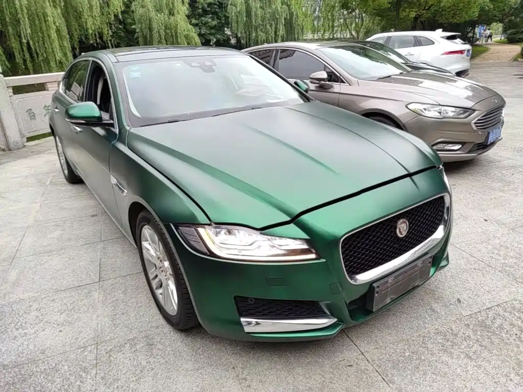 Jaguar XFL XFL 2.0 T 250 PS Luxury