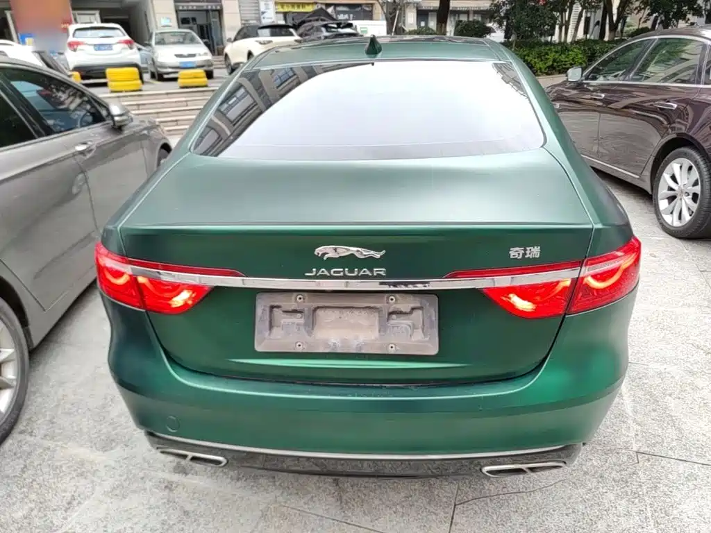 Jaguar XFL XFL 2.0 T 250 PS Luxury