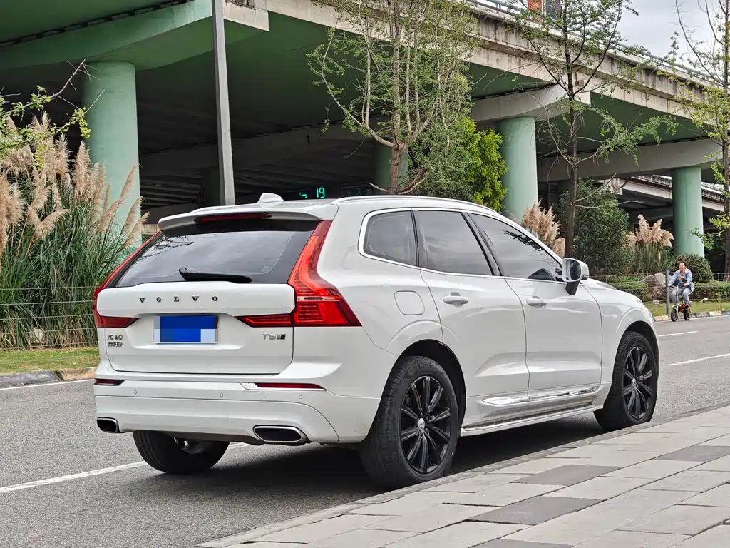 Volvo XC60 T5 4 WD Smart Vision Sport CN-VI