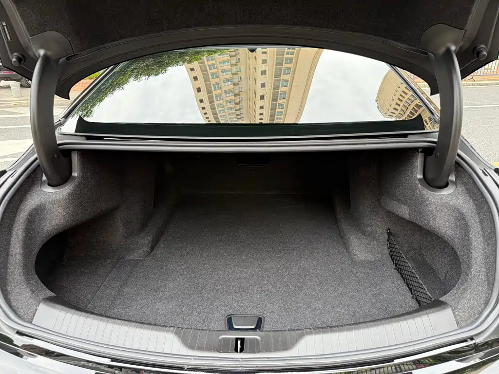 Cadillac CT6 28 T Distinguished