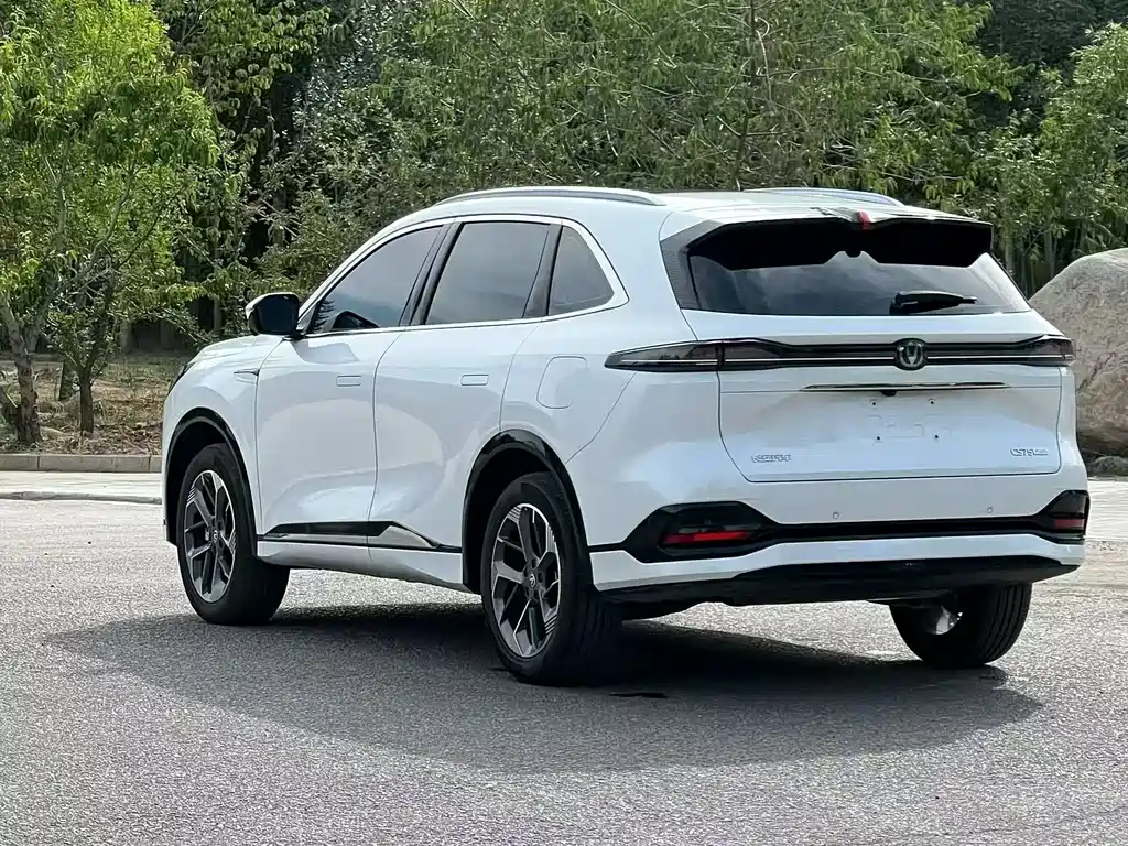 Changan CS75 PLUS 4 th Gen 1.5 T New Blue Whale Smart Flagship
