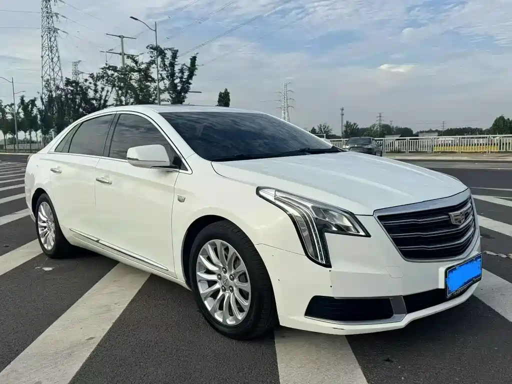 Cadillac XTS 28 T Tech
