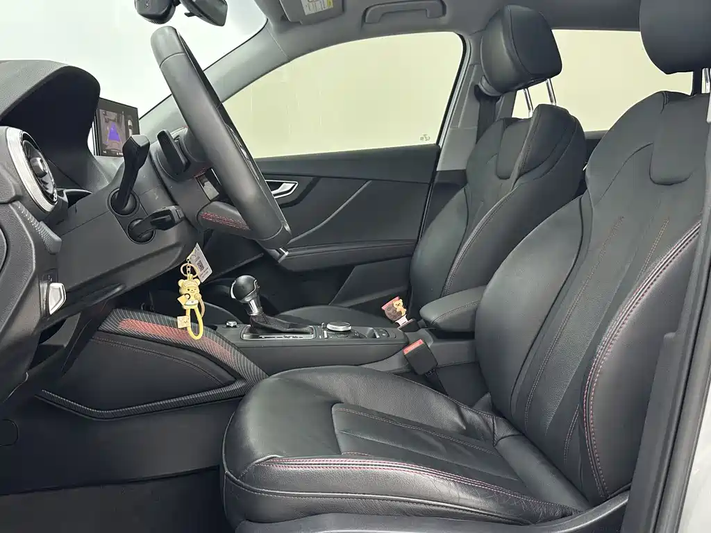 Audi Q2 L 35 TFSI Progressive Dynamic