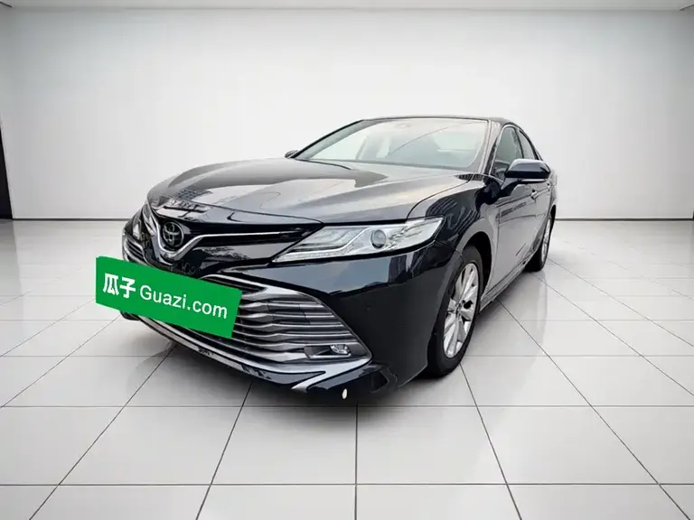 Toyota Camry 2.0 G Luxury