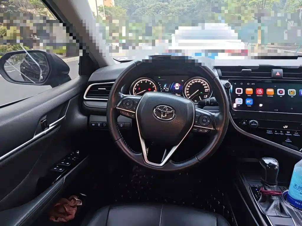 Camry 2.0 G Luxury