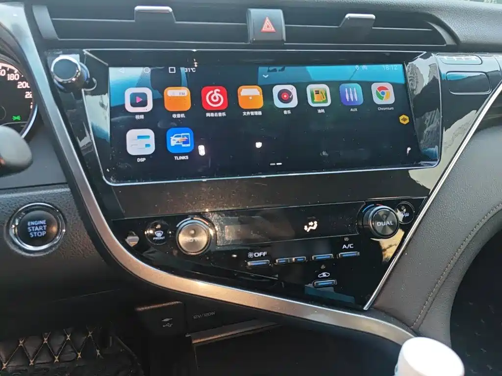 Camry 2.0 G Luxury