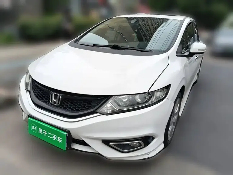 Honda Jade 杰德 2014款 1.8 L CVT豪华版 5座
