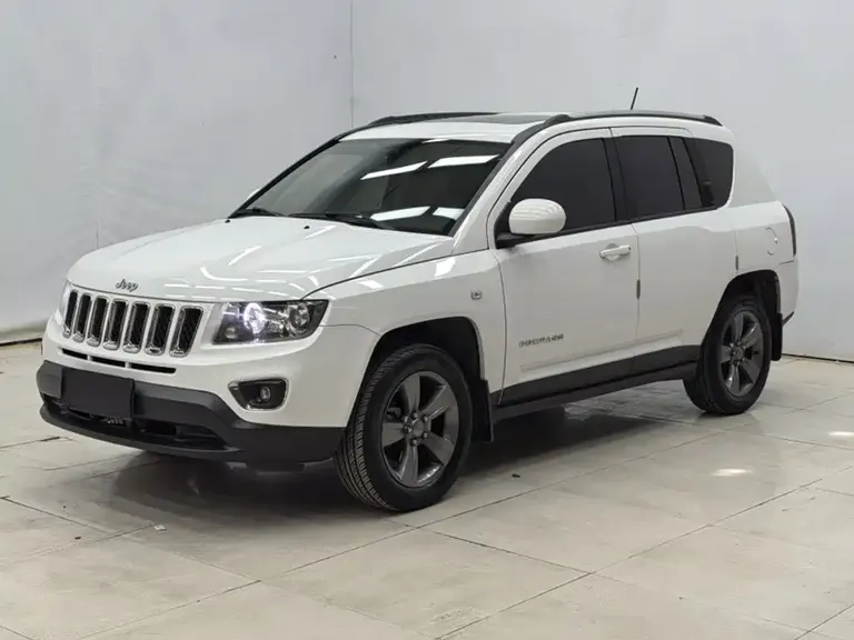 Jeep Compass (Import) Facelift 2.4 L 4 WD Comfort