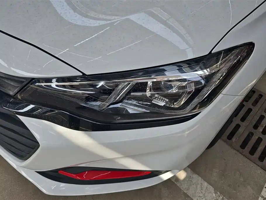 Monza Mild Hybrid Redline 320 T DCT Brisk