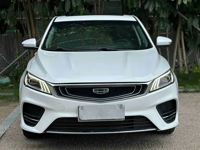 Geely Binrui 200 T DCT Colorful