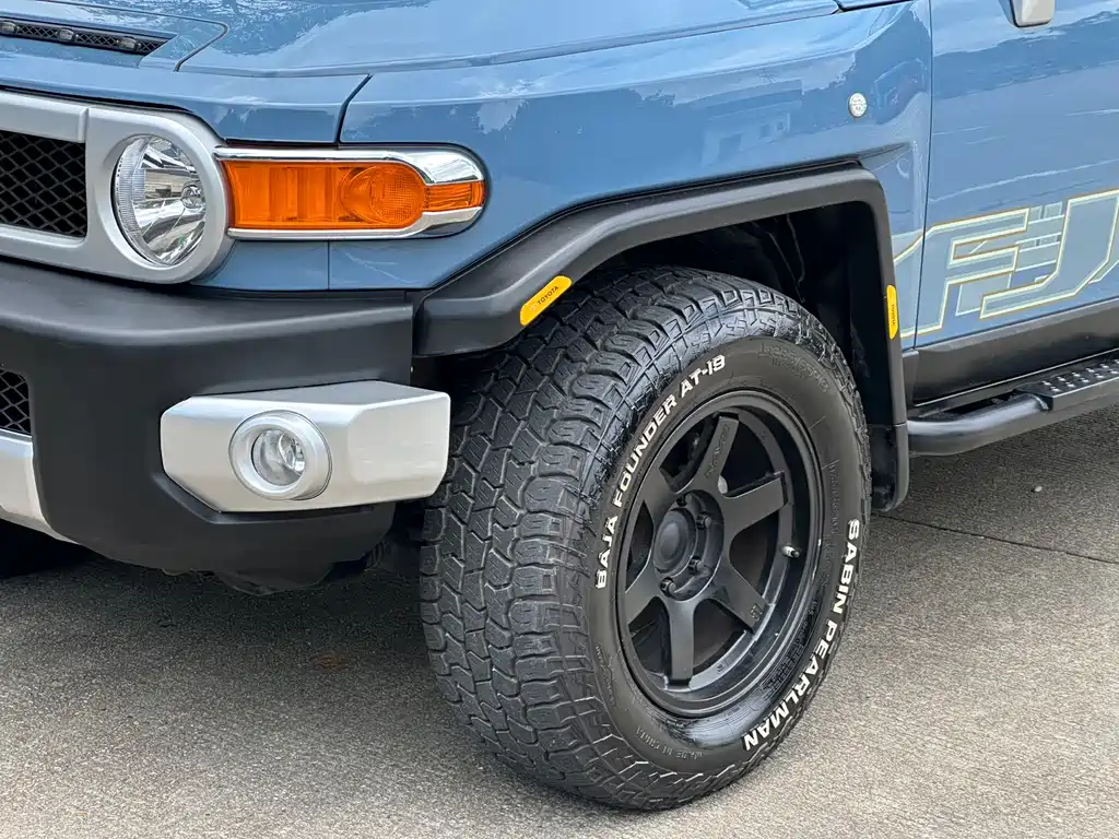 FJ Cruiser 4.0 L Middle East