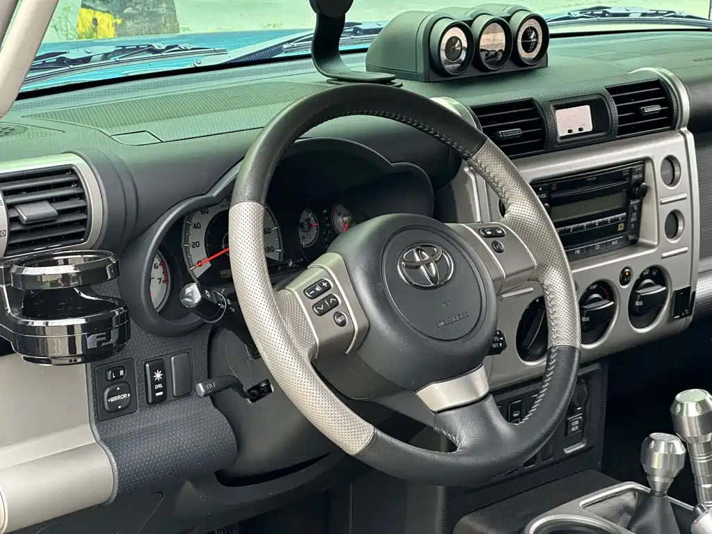 FJ Cruiser 4.0 L Middle East