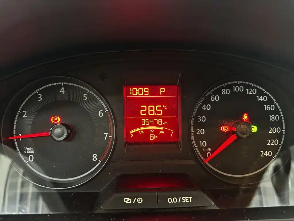 Santana 1.5 L Auto Style CN-VI