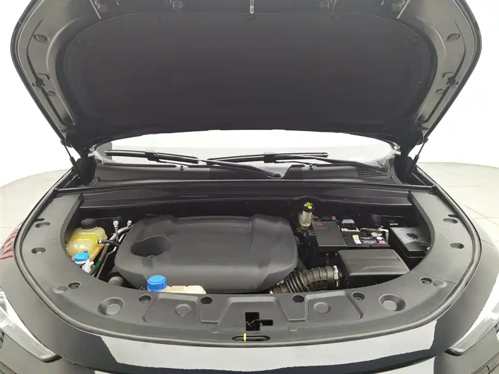 Changan UNI-K 2.0 T Outstanding