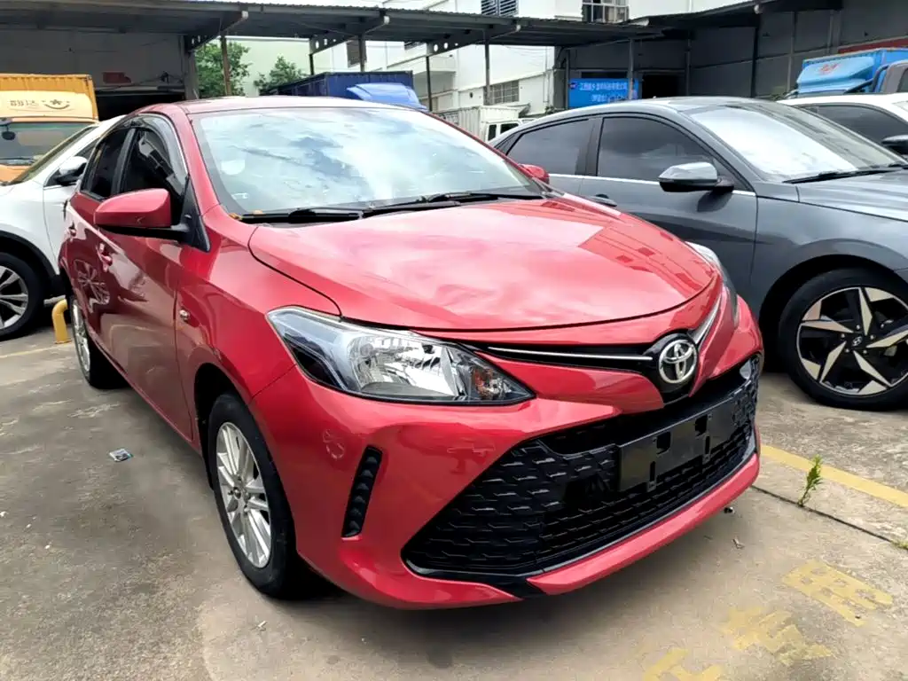 Vios FS 1.5 L CVT Sharp Speed