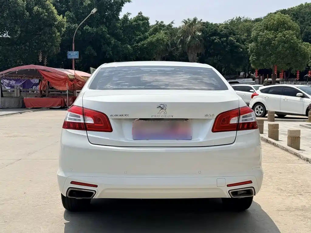 Peugeot 408 1.6 T Auto Luxury