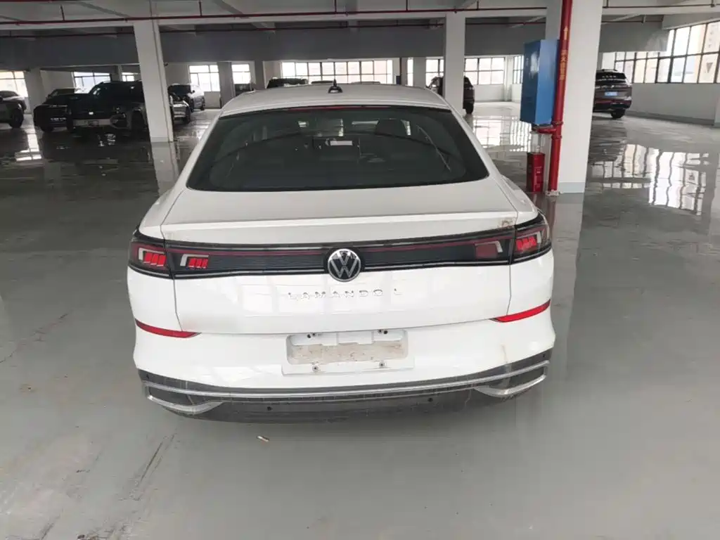 Lamando Lamando L 280 TSI DSG Spicy Cool