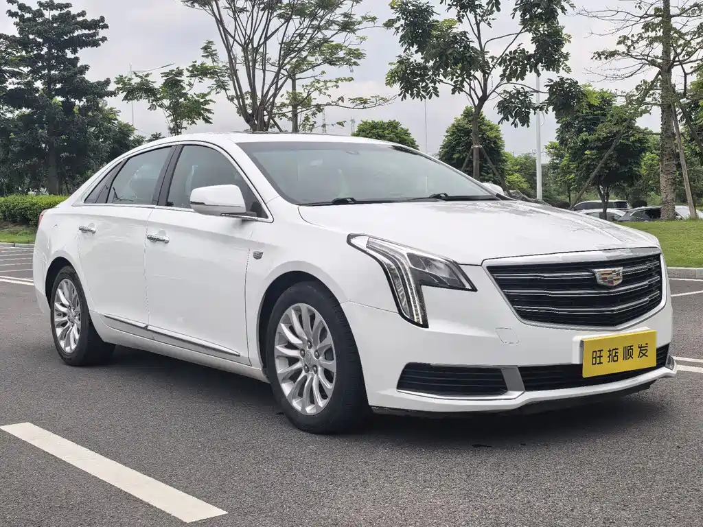 Cadillac XTS 28 T Tech