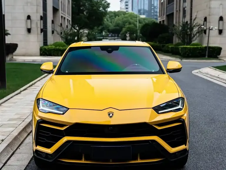 Lamborghini Urus 4.0 T V8