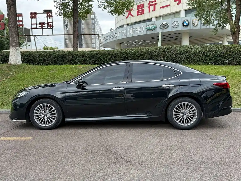 Camry 2.0 GVP Luxury