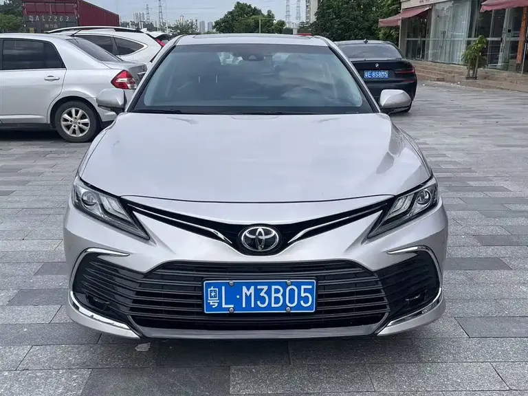 Toyota Camry 2.0 G Luxury