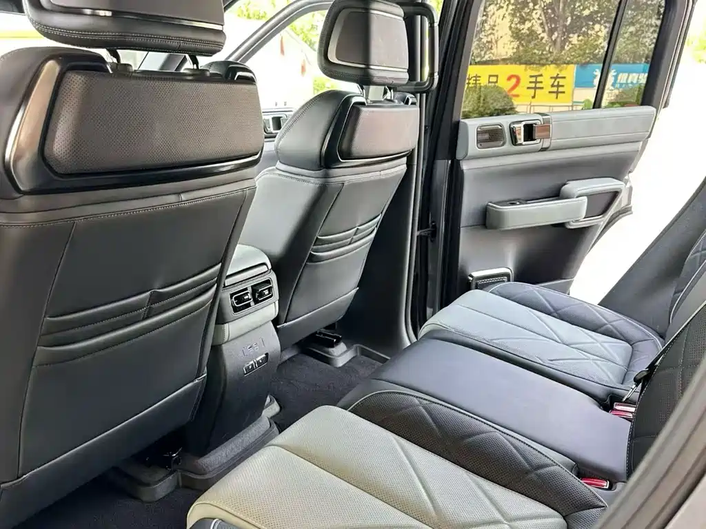 Leopard 5 Navigator