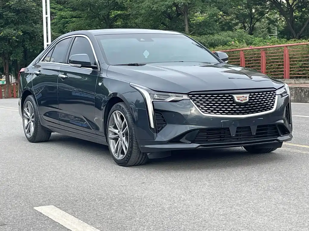 Cadillac CT4 28 T Luxury