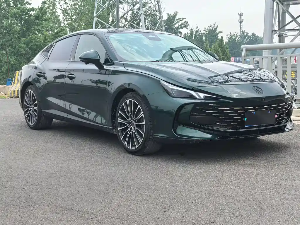 MG7 1.5 T DCT Supreme Beauty Comfort Enjoyment