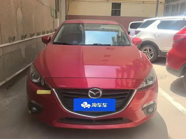 Mazda 3 Axela Sedan 1.5 L Auto Luxury