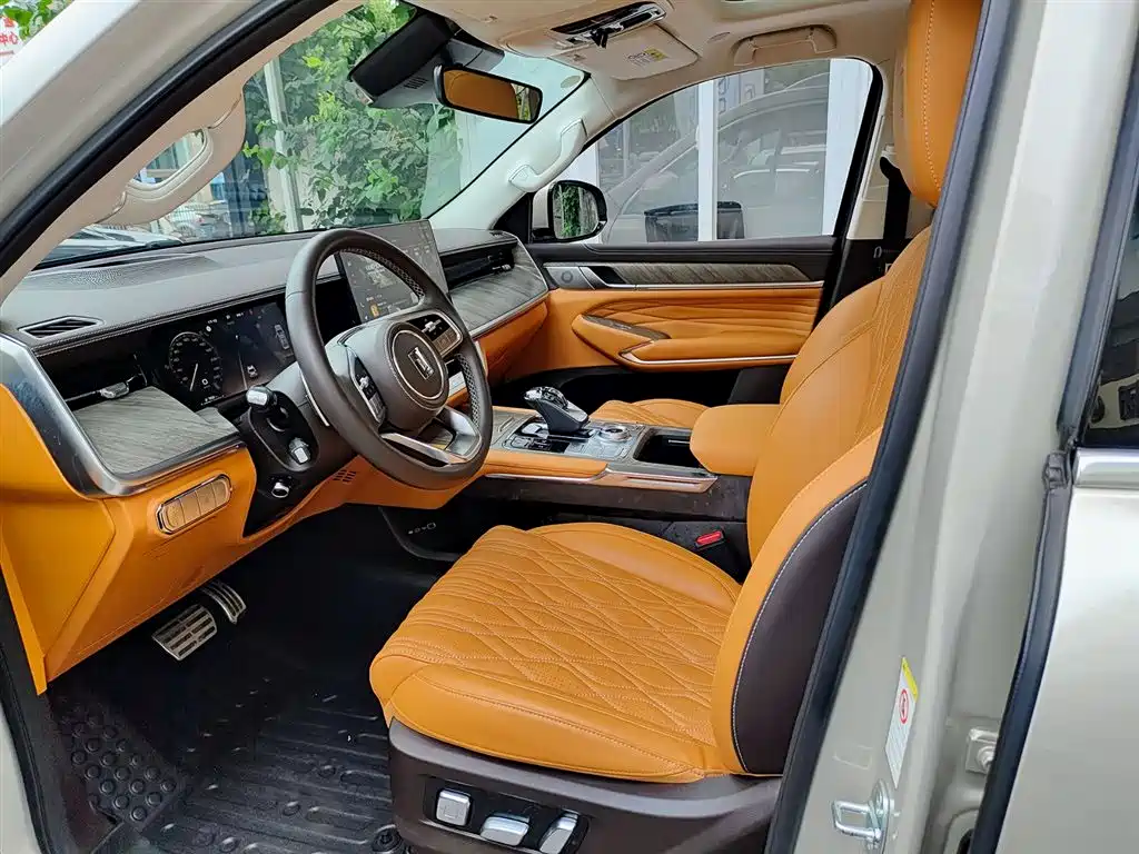 Tank 500 3.0 T Sport Realm 5-seat