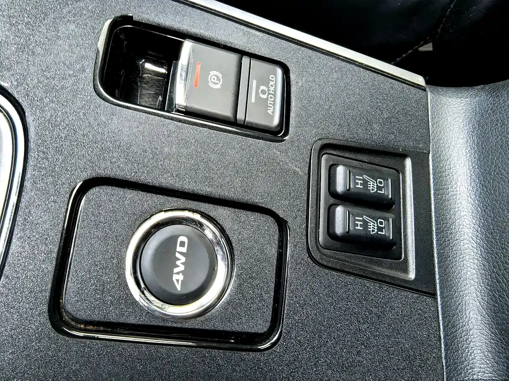 Outlander 2.4 L 4 WD Enjoyment 5-seat