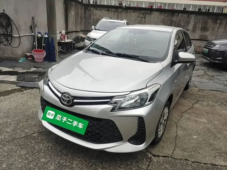 Toyota Vios FS 1.5 L CVT Sharp Speed