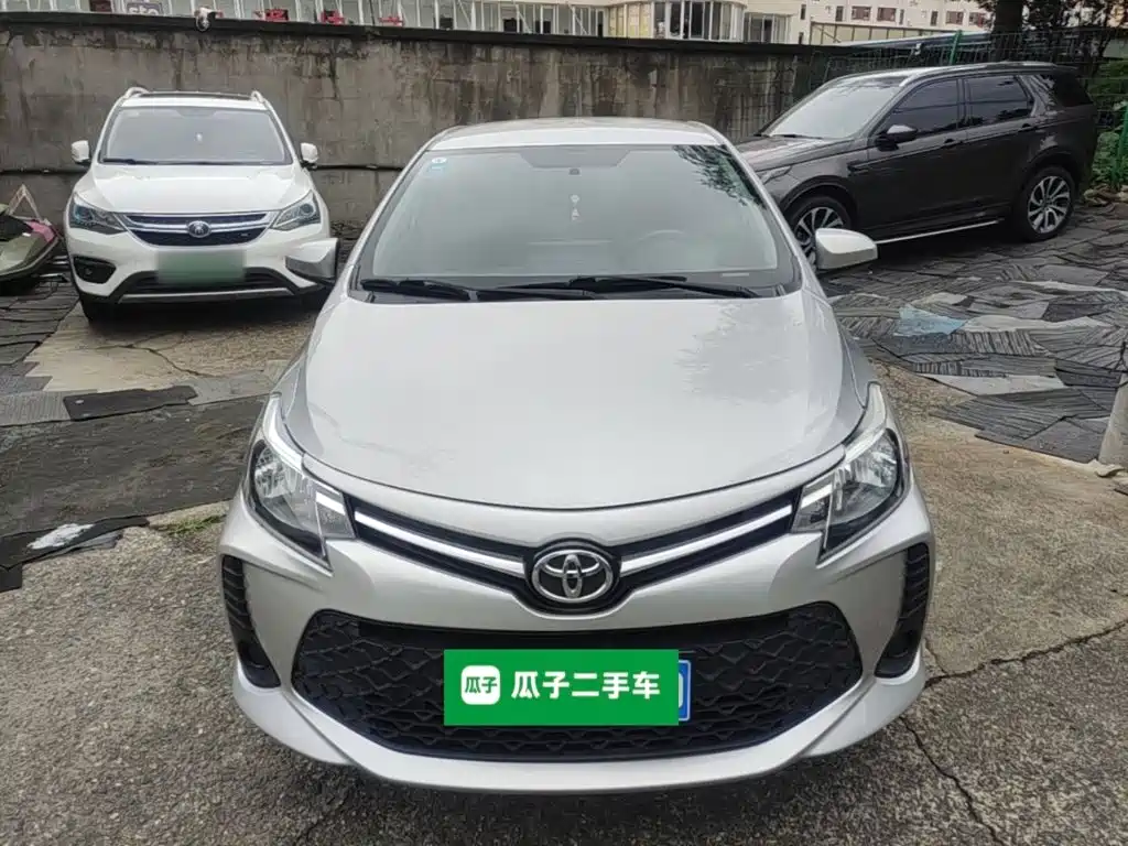 Vios FS 1.5 L CVT Sharp Speed
