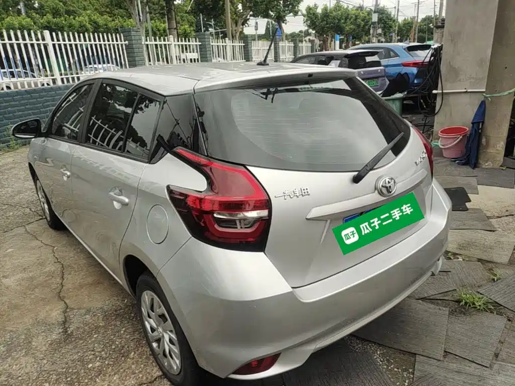 Vios FS 1.5 L CVT Sharp Speed