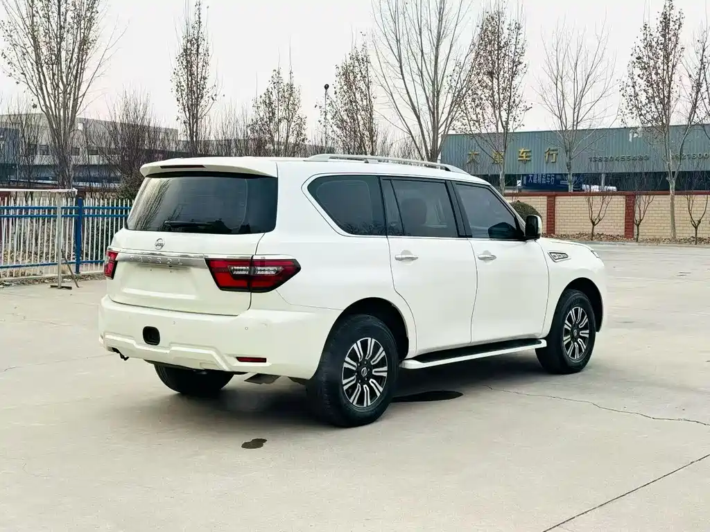 Patrol 4.0 L Flagship