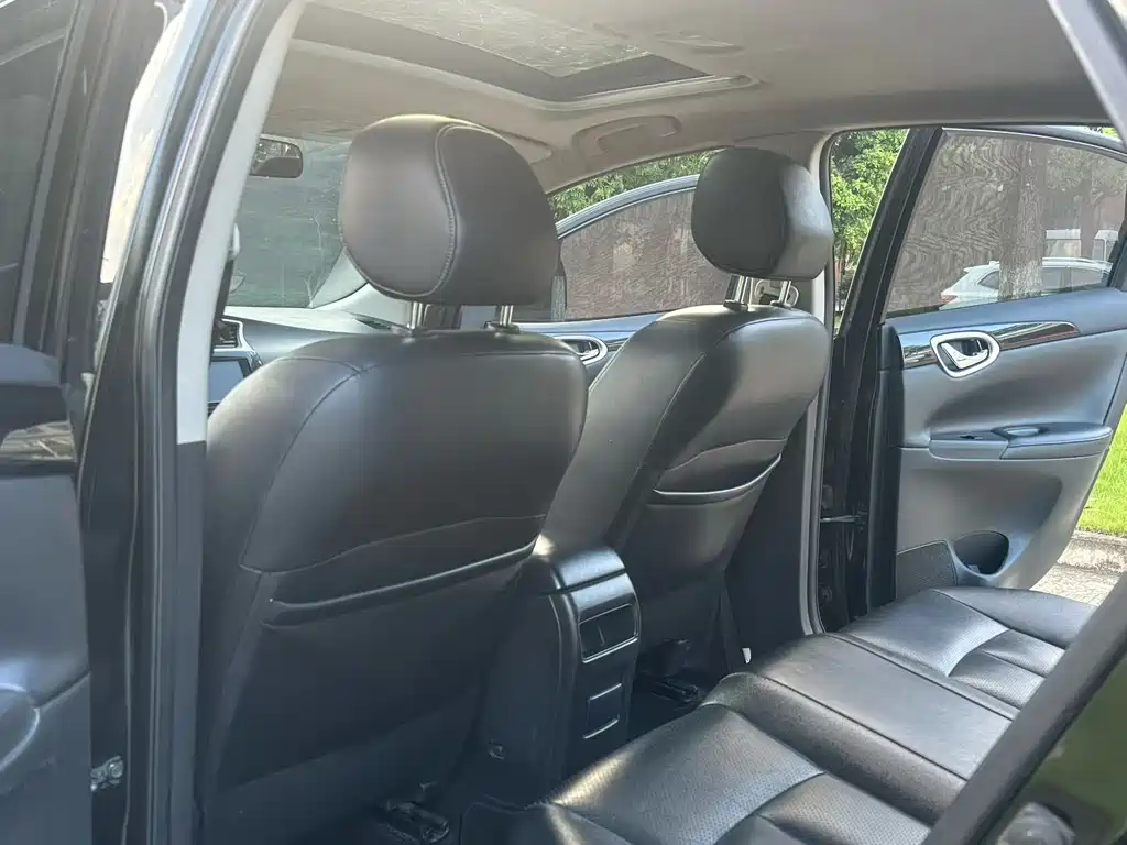 Sylphy 1.6 XL CVT Luxury