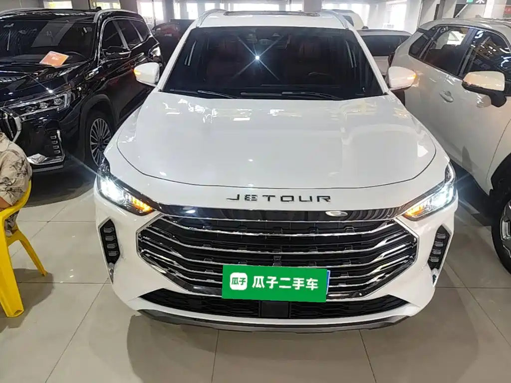 Jetour X70 PLUS 1.6 T DCT Land PRO 7-seat