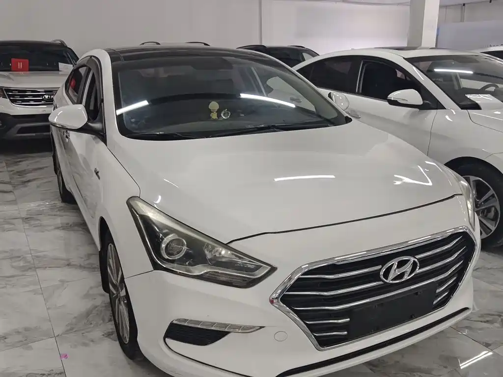 Mistra 1.6 T Auto Intelligent GLS CN-V