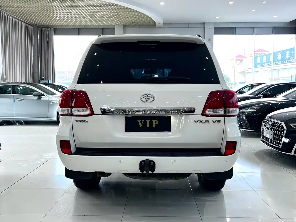 Land Cruiser 4.7 L Auto VX-R
