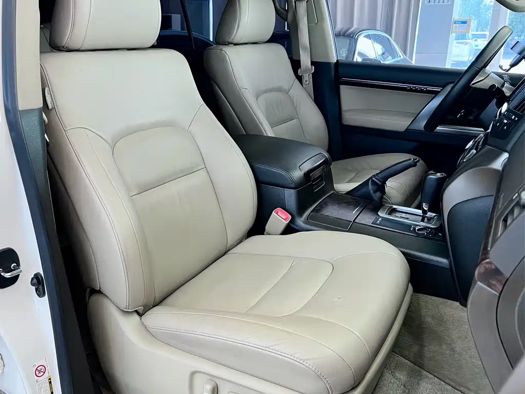Land Cruiser 4.7 L Auto VX-R