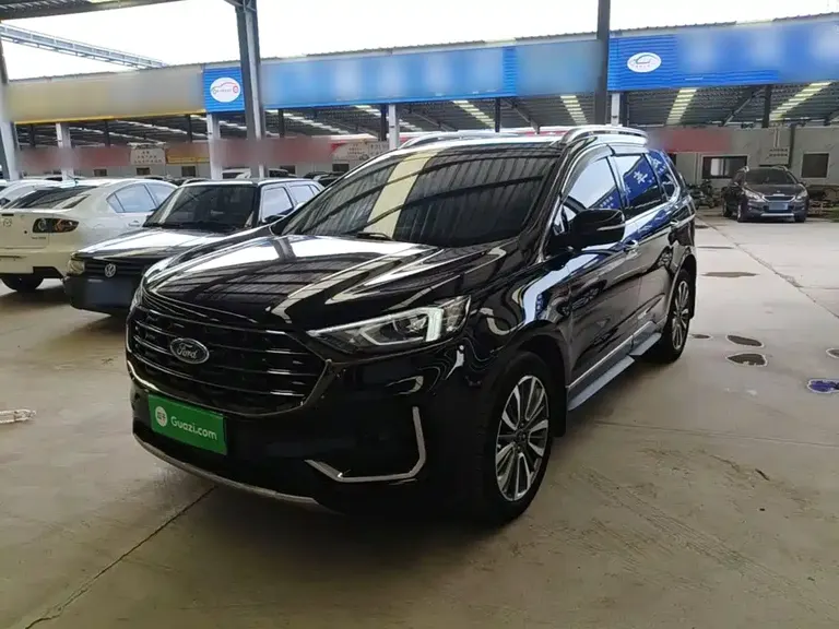 Ford Edge PLUS EcoBoost 245 2 WD Grand Sharp 7-seat