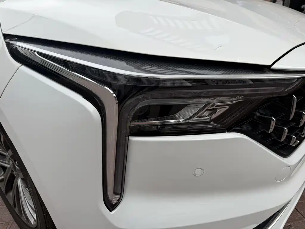 Besturn B70 3 rd Gen 1.5 T Auto Pleasure