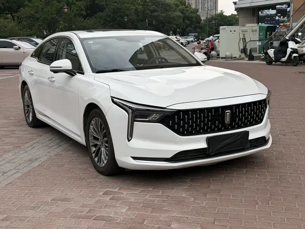 Besturn B70 3 rd Gen 1.5 T Auto Pleasure