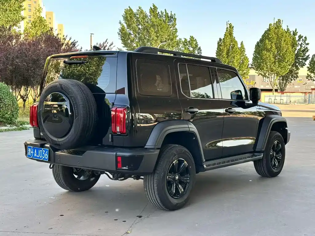 Tank 300 Offroad 2.0 T Conqueror