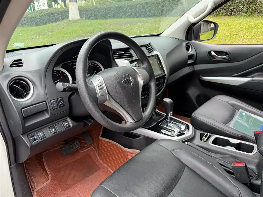 Terra 2.5 L XL Upper 4 WD Auto 4 WD Luxury