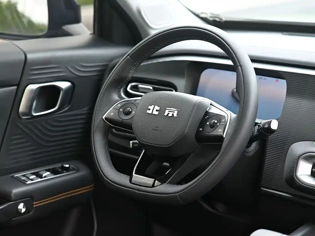 BAIC BJ30 1.5 T Magic Core Electric Drive Advanced