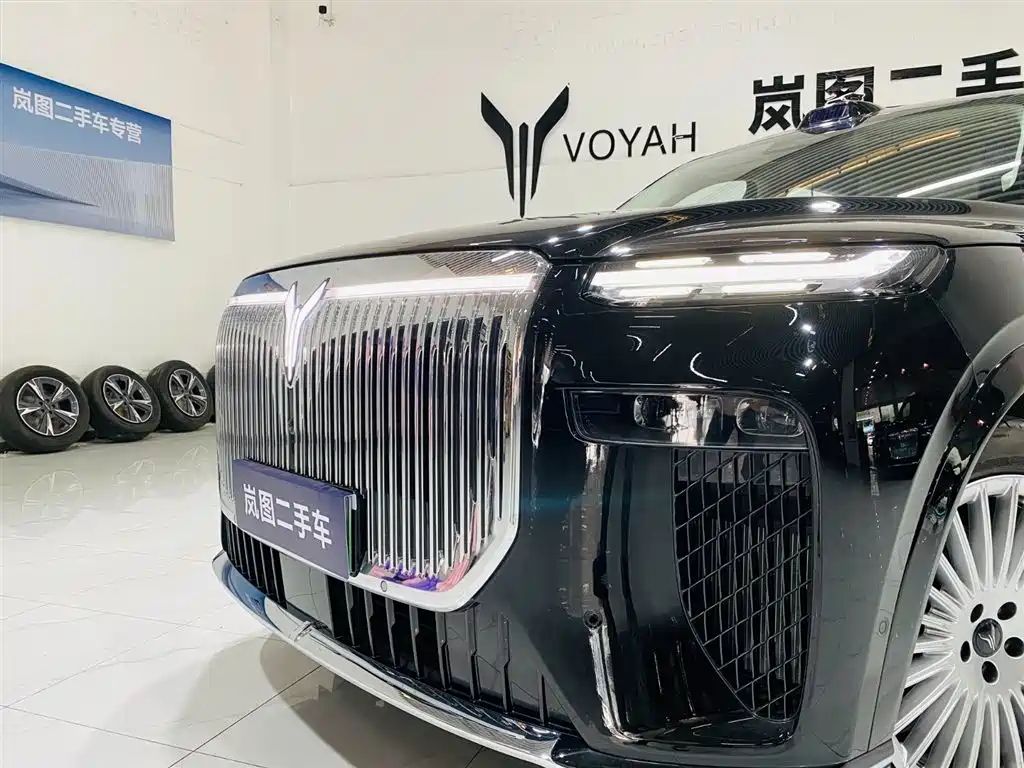 Voyah Taishan Max+