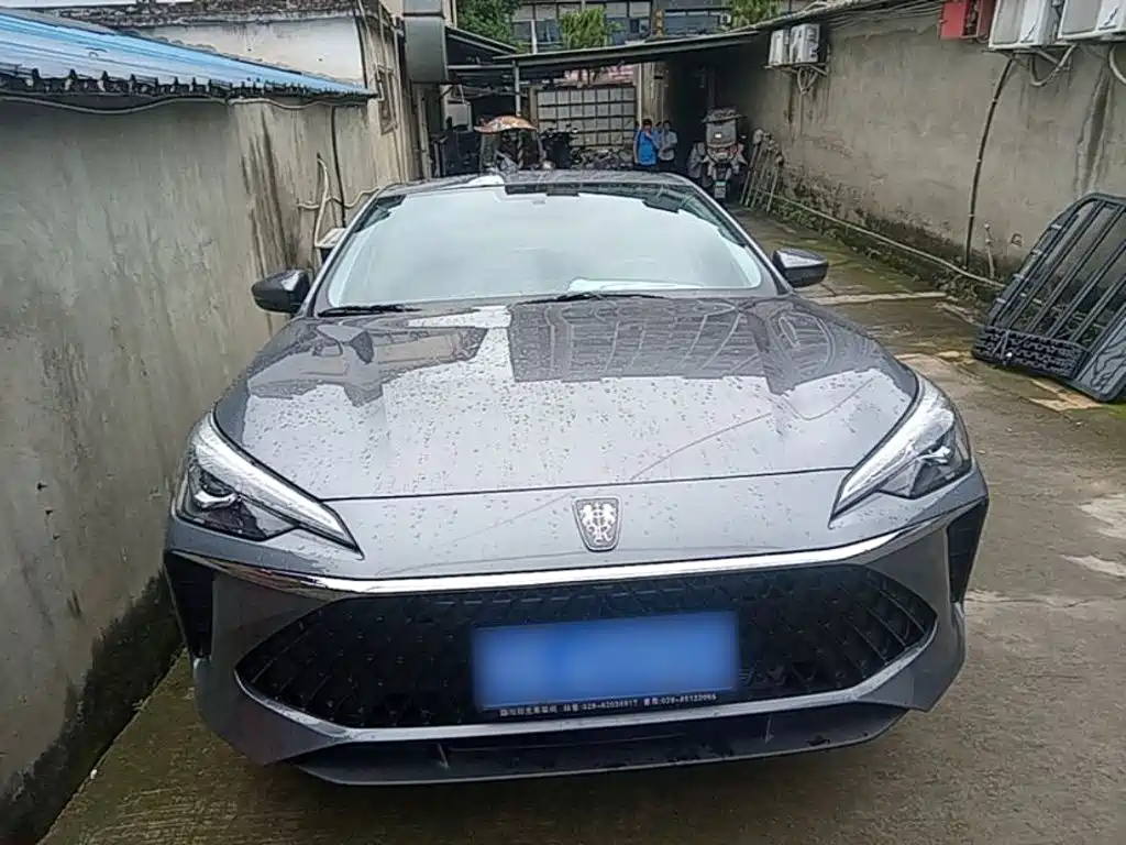 Roewe i5 1.5 L CVT Luxury