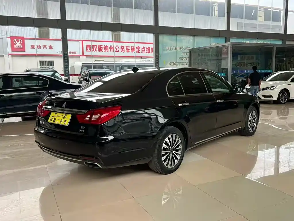 Hongqi H7 2.0 T Luxury